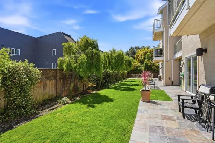 2330 University Avenue 190, East Palo Alto, California 94303