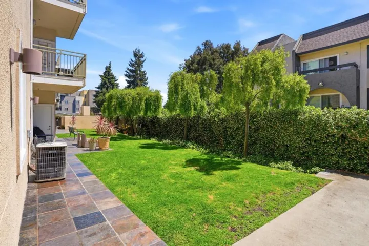 2330 University Avenue 190, East Palo Alto, California 94303