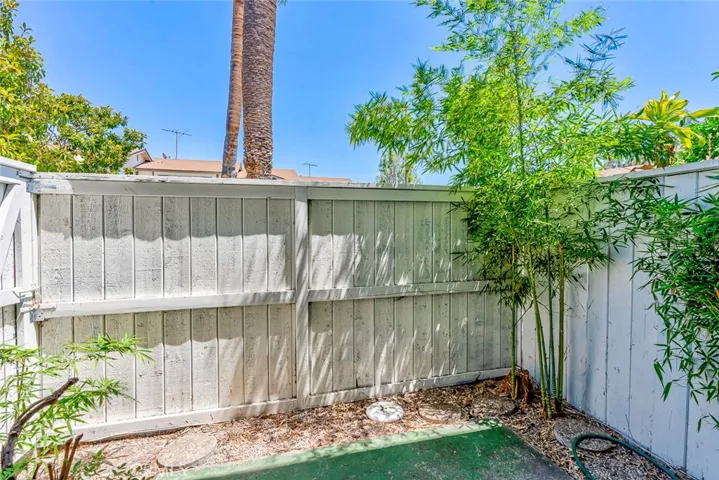 8098 Kerr Green, Buena Park, California 90621