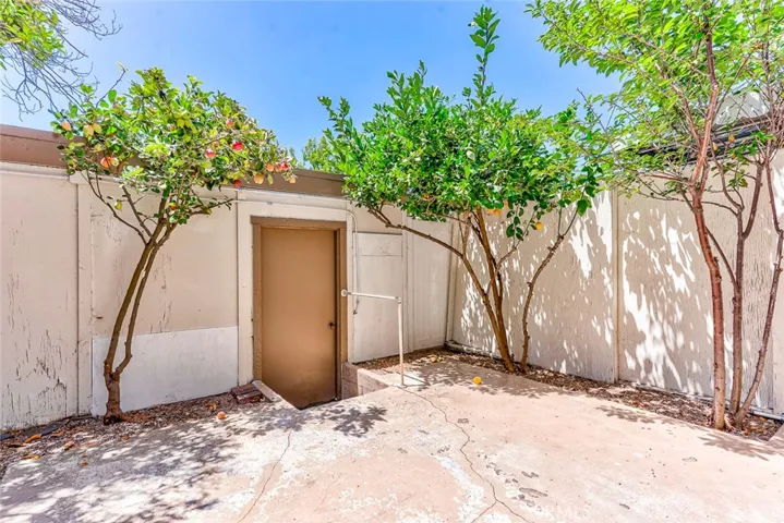 8098 Kerr Green, Buena Park, California 90621