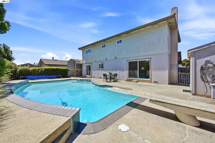 37896 Manzanita St, Newark, California 94560