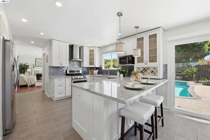 37896 Manzanita St, Newark, California 94560