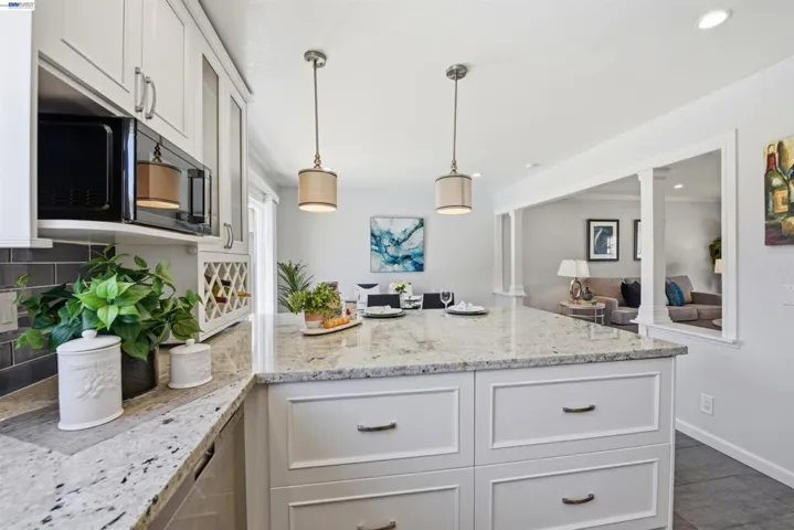 37896 Manzanita St, Newark, California 94560