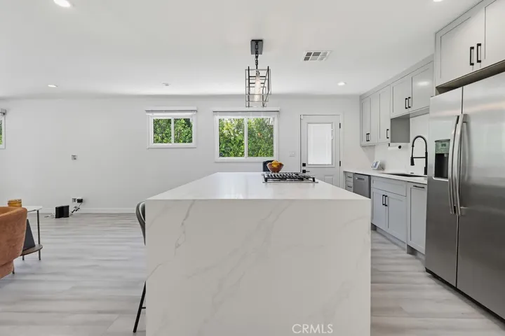 7058 Fullbright, Winnetka, California 91306