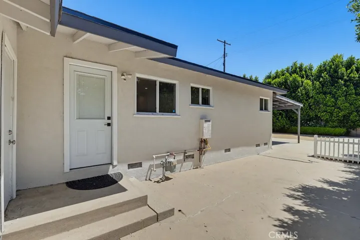 7058 Fullbright, Winnetka, California 91306