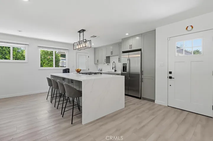 7058 Fullbright, Winnetka, California 91306