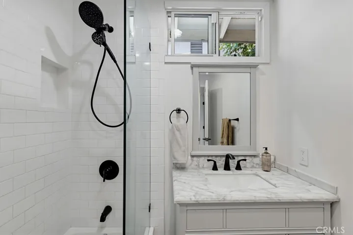 7058 Fullbright, Winnetka, California 91306