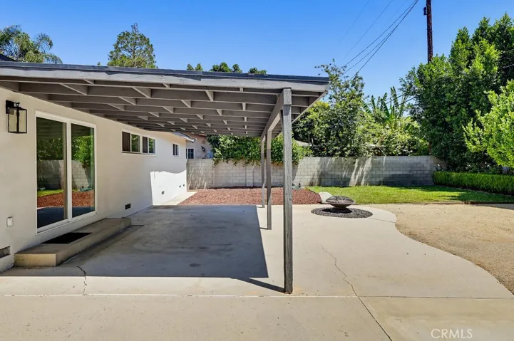 7058 Fullbright, Winnetka, California 91306
