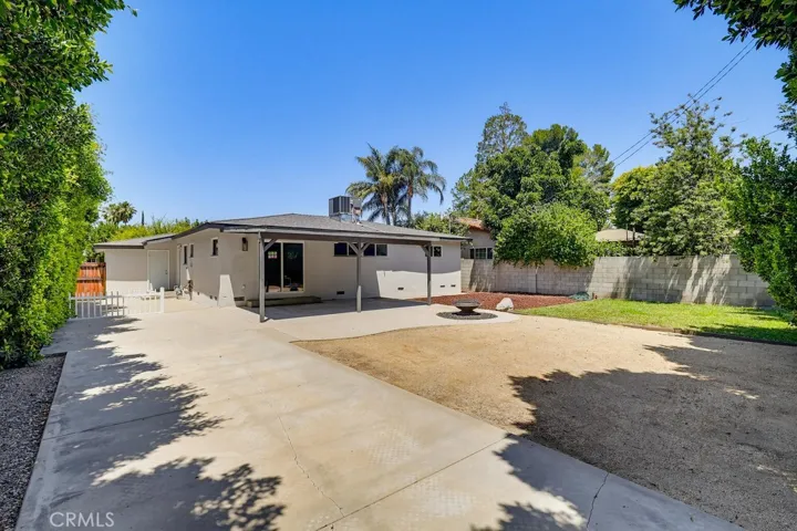 7058 Fullbright, Winnetka, California 91306