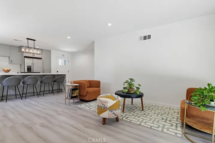 7058 Fullbright, Winnetka, California 91306