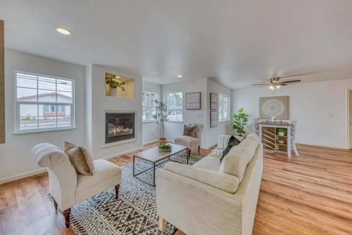 172 Paddon Place, Marina, California 93933