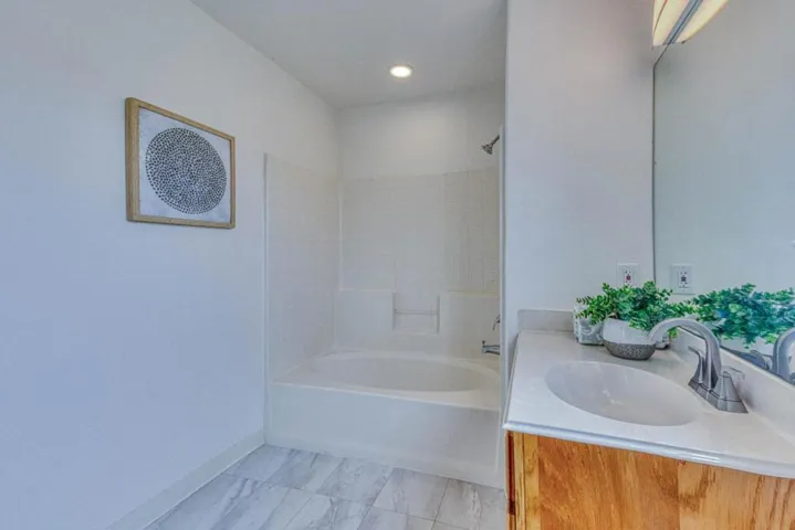 172 Paddon Place, Marina, California 93933
