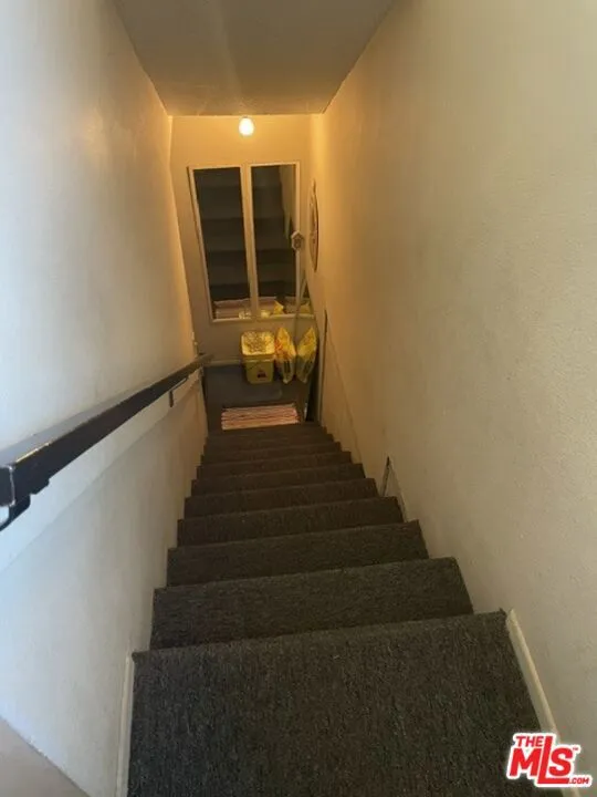 stairs to garage