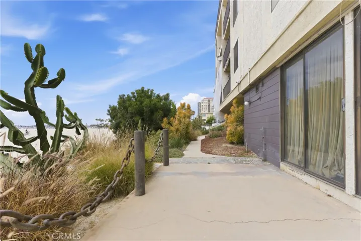1140 E Ocean, Long Beach, California 90802