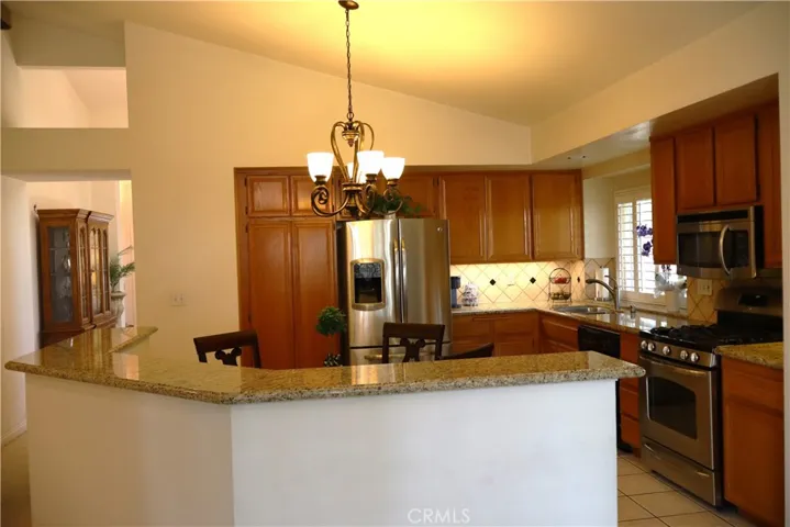 3 Cimmarron, Pomona, California 91766