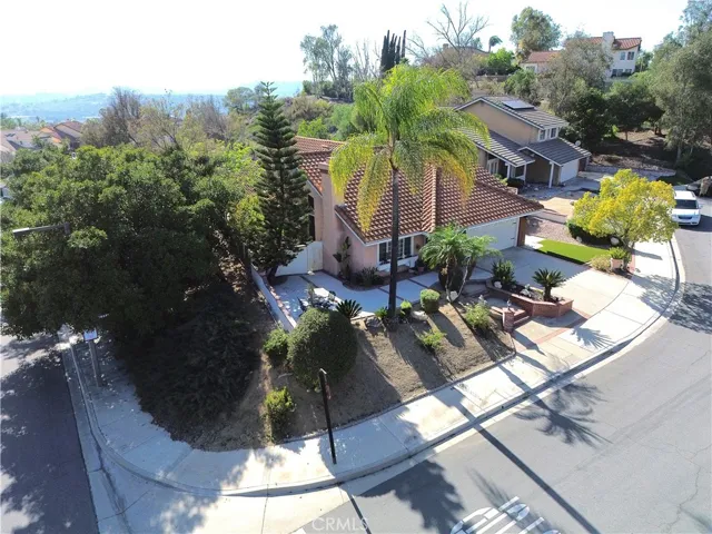 3 Cimmarron, Pomona, California 91766