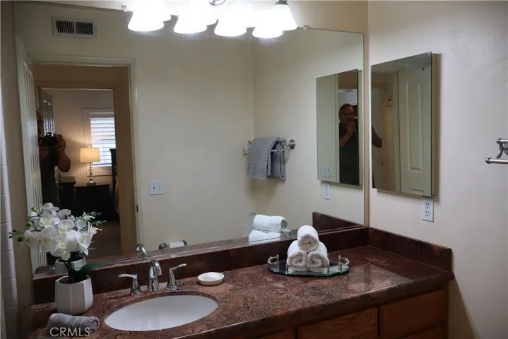 3 Cimmarron, Pomona, California 91766