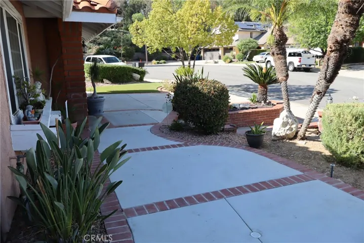 3 Cimmarron, Pomona, California 91766