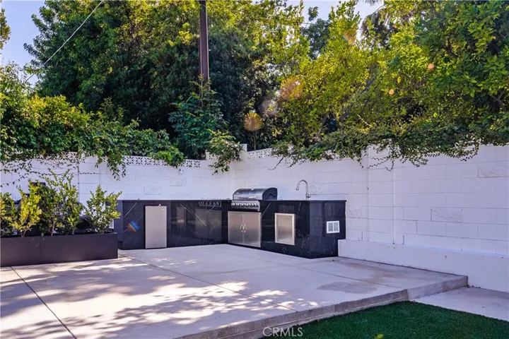 24320 Bessemer Street, Woodland Hills, California 91367