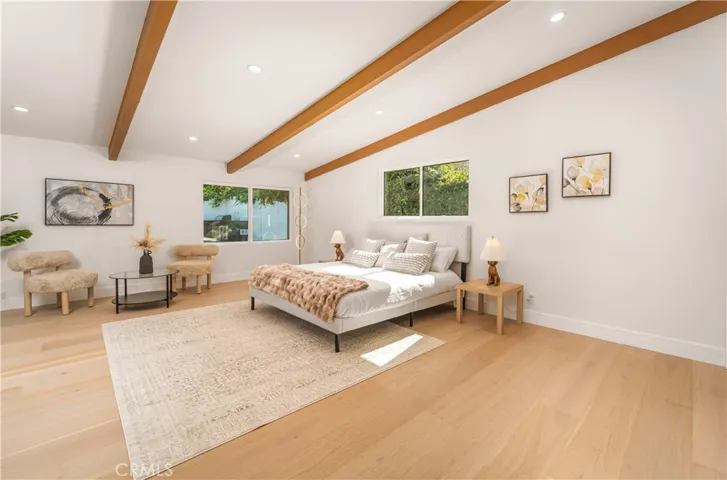 24320 Bessemer Street, Woodland Hills, California 91367