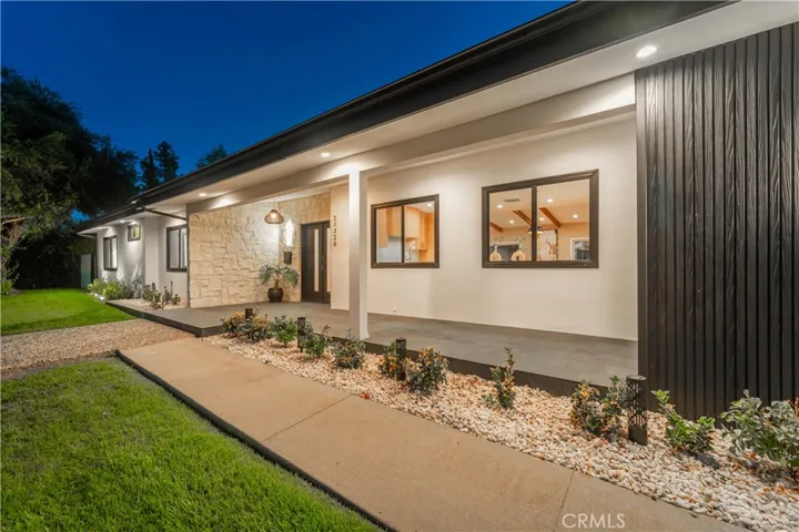 24320 Bessemer Street, Woodland Hills, California 91367