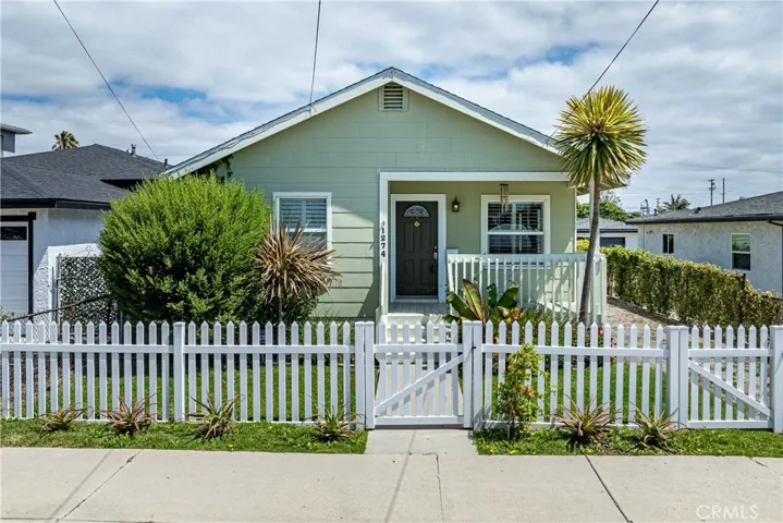 1274 W 3rd, San Pedro, California 90732