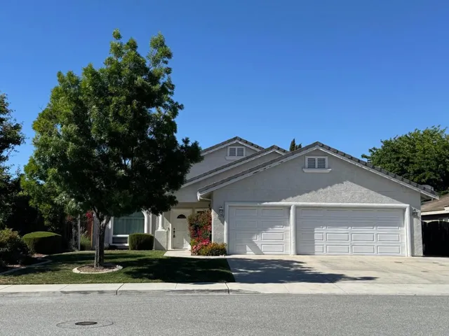 1710 Monte Vista Drive, Hollister, California 95023