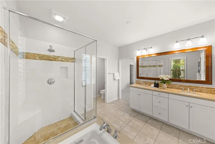 120 Pendant, Irvine, California 92620