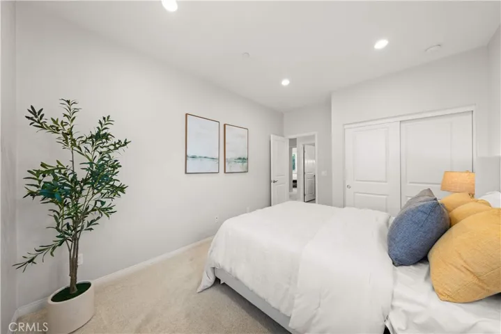 120 Pendant, Irvine, California 92620