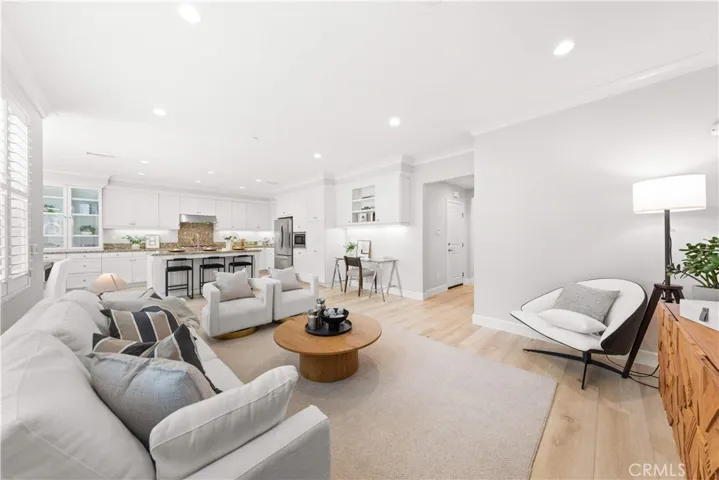 120 Pendant, Irvine, California 92620