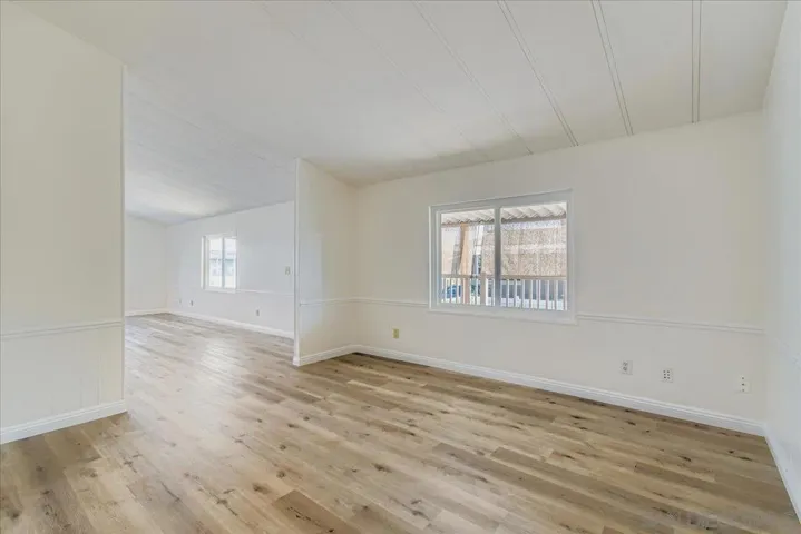 11949 Riverside Dr, Lakeside, California 92040