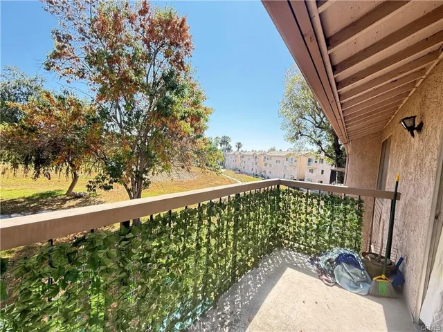 1525 Walnut Leaf 209, Walnut, California 91789