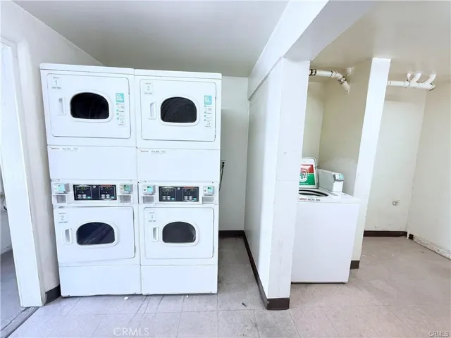 1525 Walnut Leaf 209, Walnut, California 91789