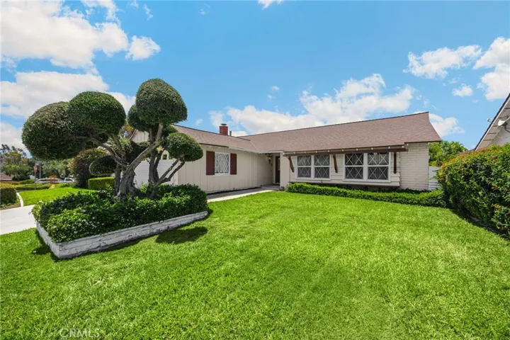 901 N Del Sol, Diamond Bar, California 91765