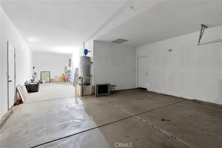 3 Car Garage