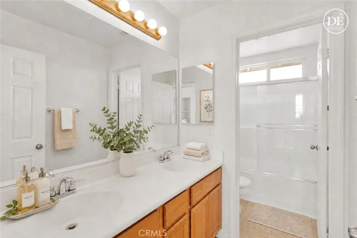 Upstairs Bathroom