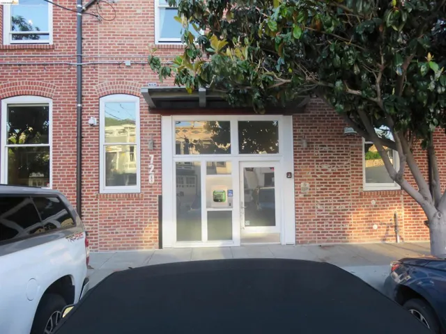 720 York St 212, San Francisco, California 94110