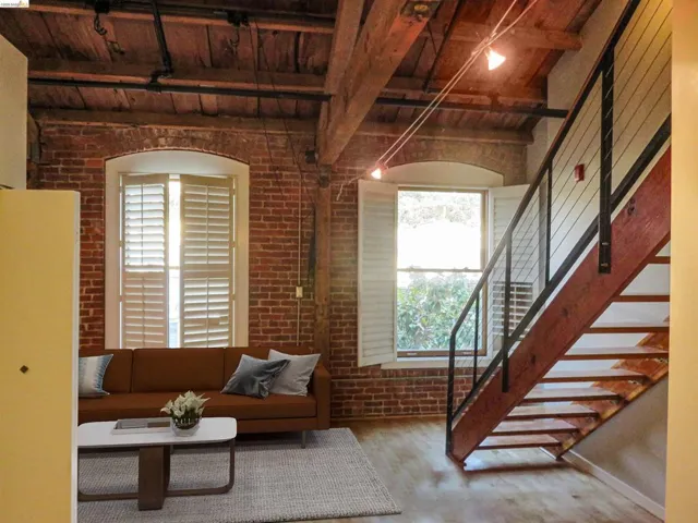 720 York St 212, San Francisco, California 94110
