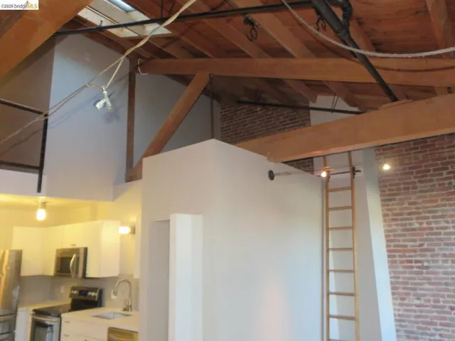 720 York St 212, San Francisco, California 94110
