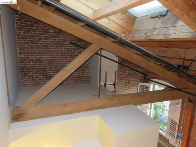 720 York St 212, San Francisco, California 94110