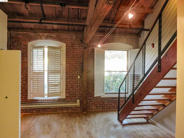 720 York St 212, San Francisco, California 94110