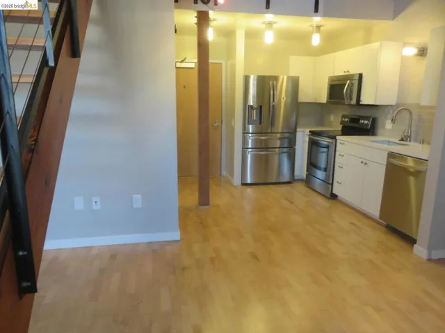 720 York St 212, San Francisco, California 94110