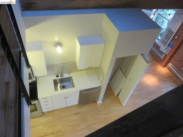 720 York St 212, San Francisco, California 94110