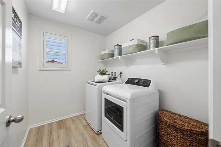 Upper level laundry room