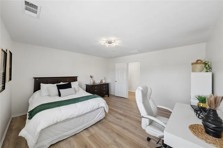 2nd secondary bedroom