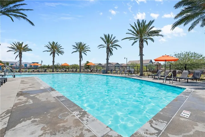 Community Amenities- Pool