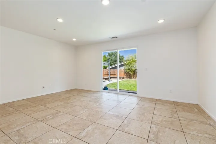 6949 Navajoa Avenue, Atascadero, California 93422