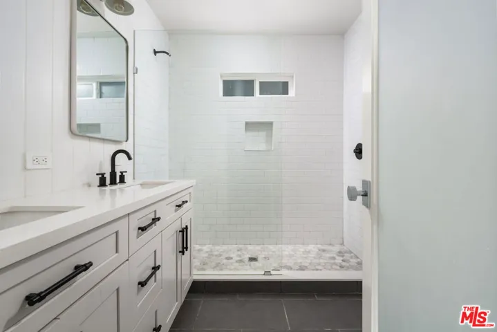 6467 Sycamore Meadows Drive, Malibu, California 90265