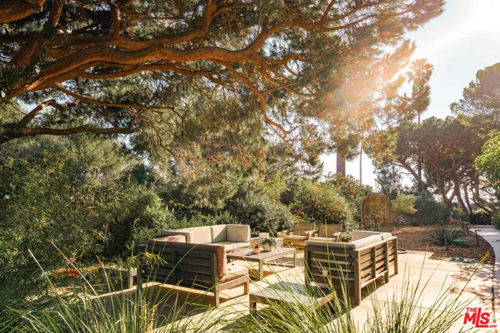 6467 Sycamore Meadows Drive, Malibu, California 90265