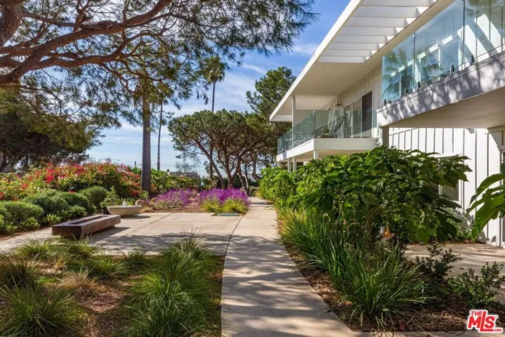6459 Sycamore Meadows Drive, Malibu, California 90265
